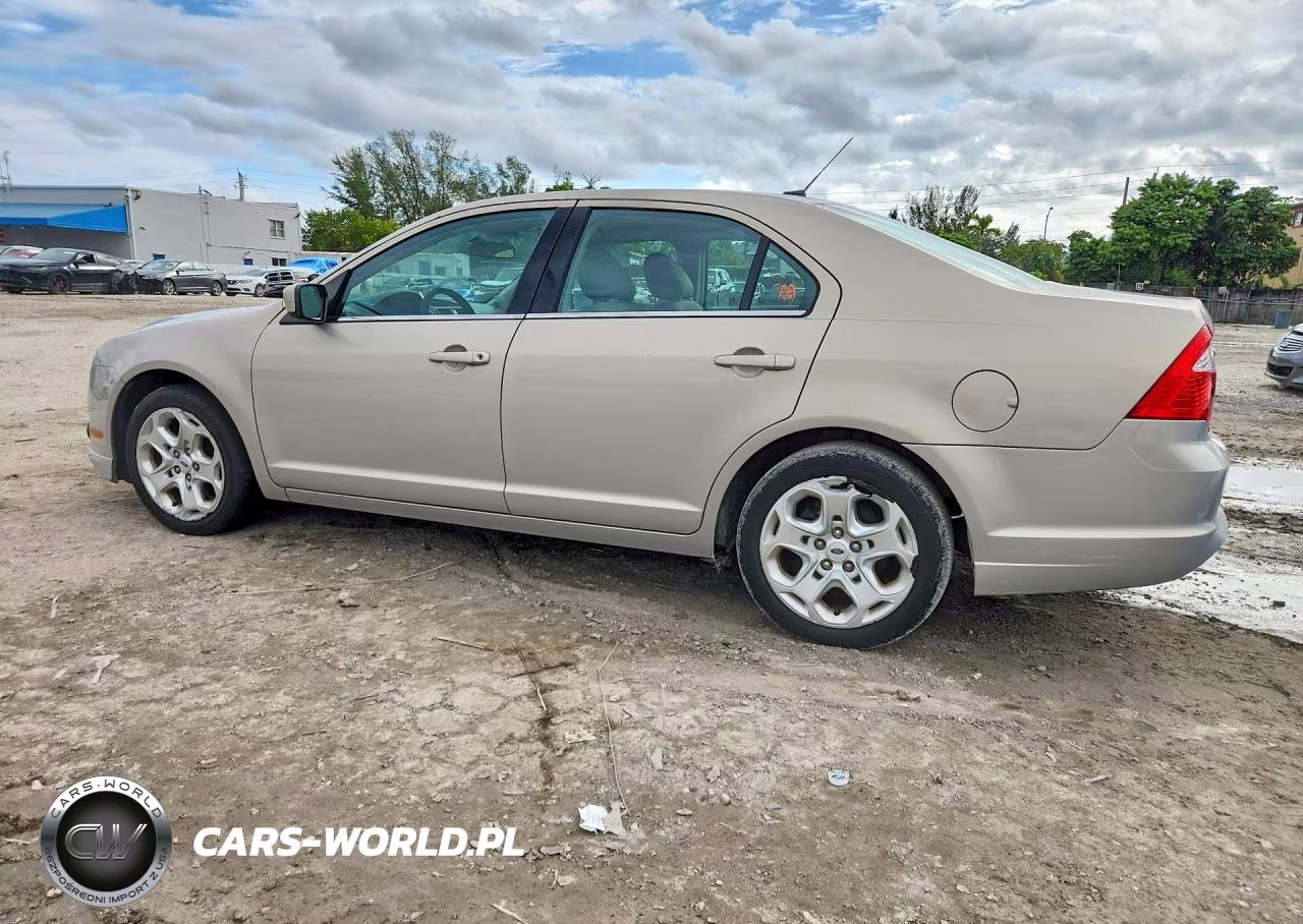 2010 Ford Fusion Se VIN:3FAHP0HG2AR214320 - 2