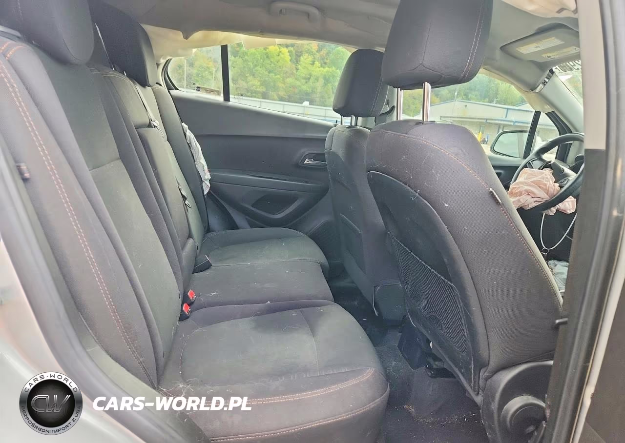2017 Chevrolet Trax Ls VIN:3GNCJNSB3HL284025 - 11
