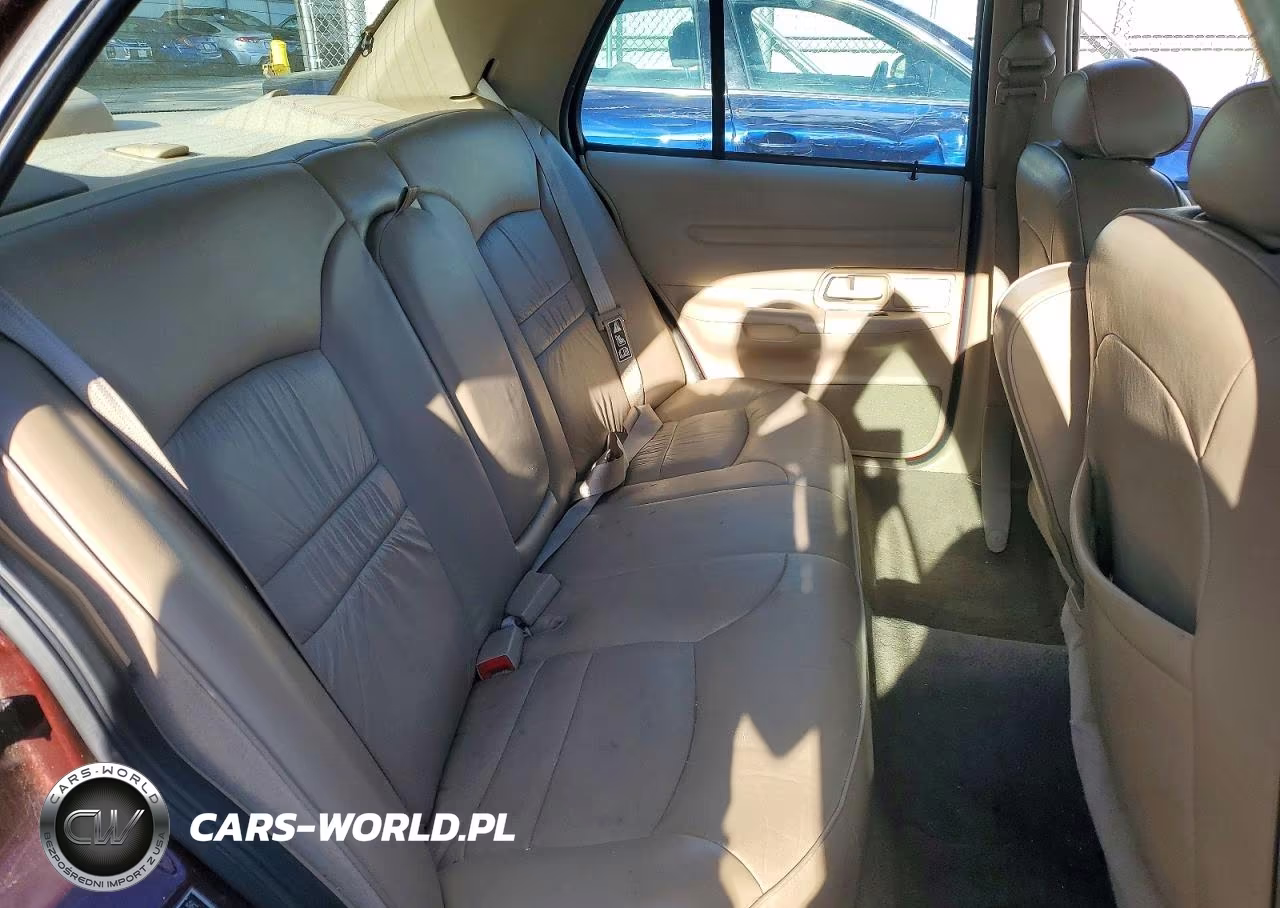 2001 Ford Crown Victoria Lx VIN:2FAFP74W21X151802 - 10
