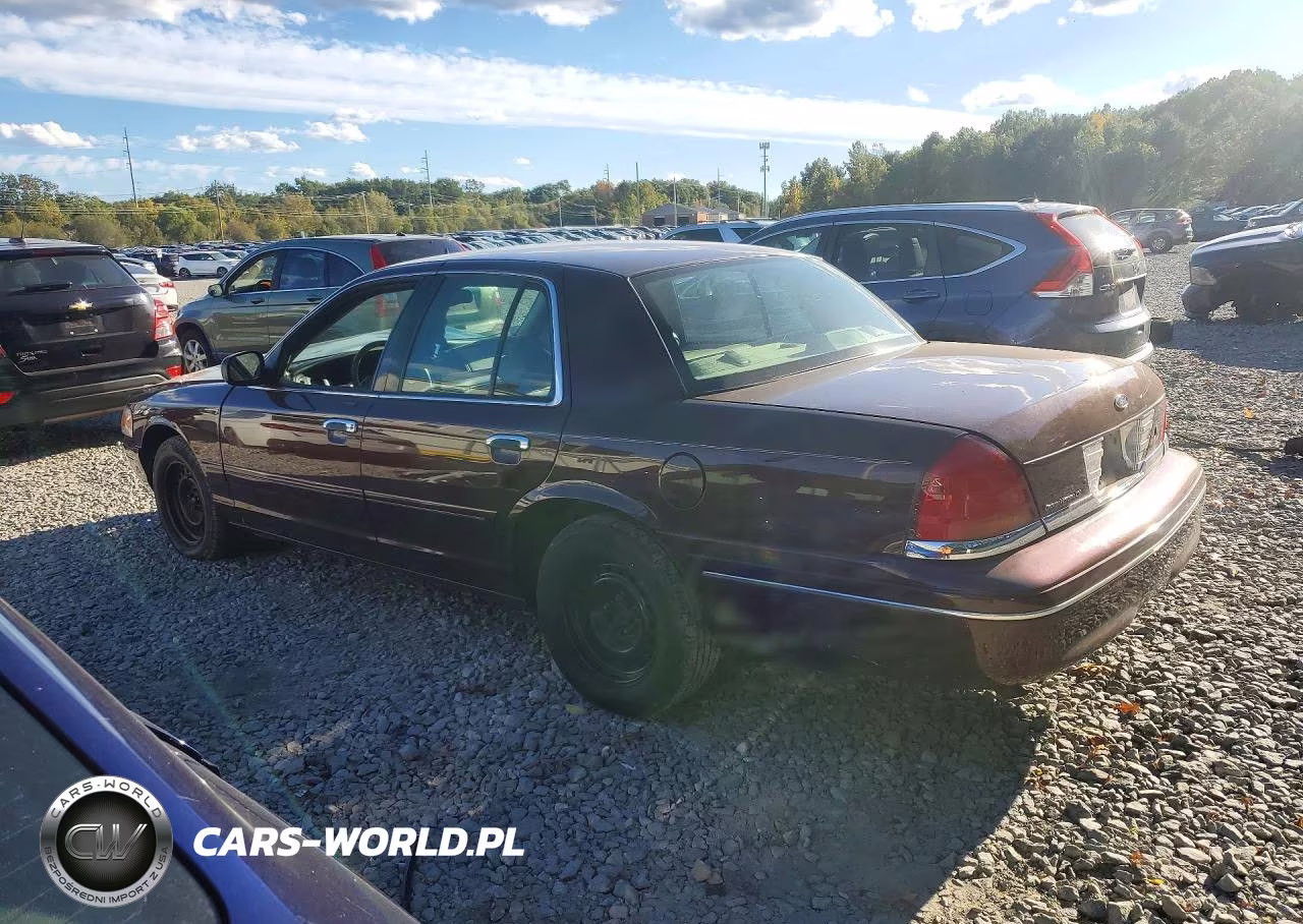 2001 Ford Crown Victoria Lx VIN:2FAFP74W21X151802 - 2