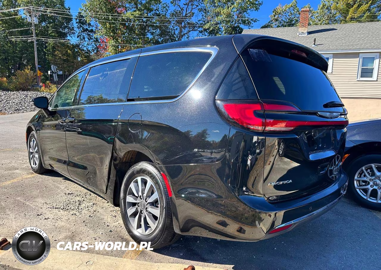 2025 Chrysler Pacifica Hybrid Select VIN:2C4RC1S70SR572967 - 2
