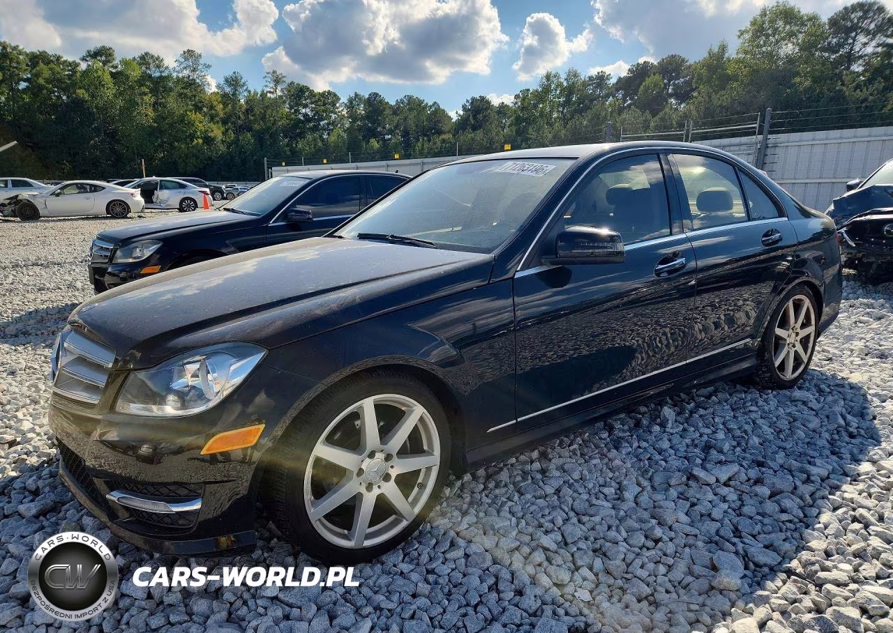 2013 Mercedes-Benz C 250 VIN:WDDGF4HB1DA766674 - 1
