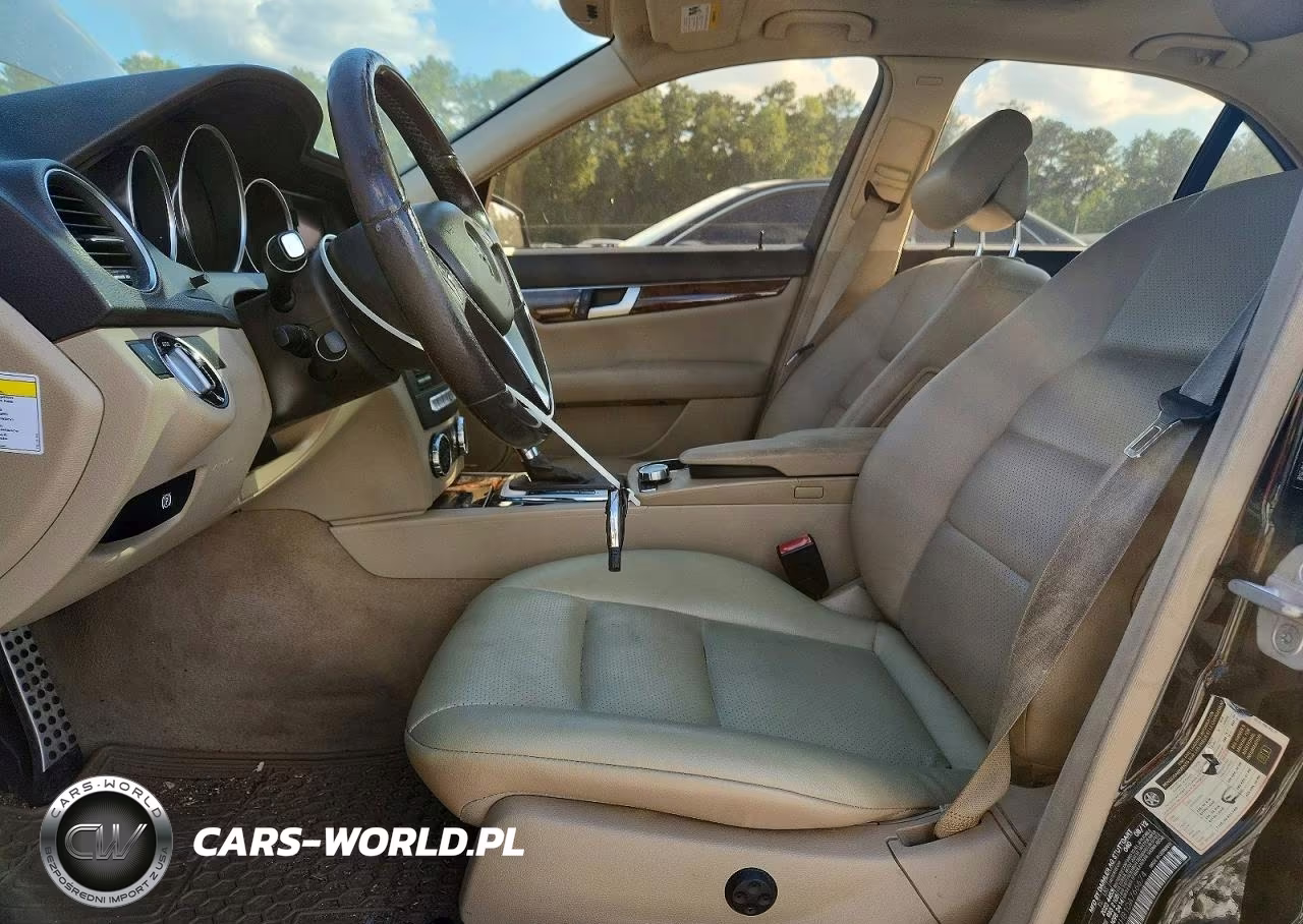 2013 Mercedes-Benz C 250 VIN:WDDGF4HB1DA766674 - 7