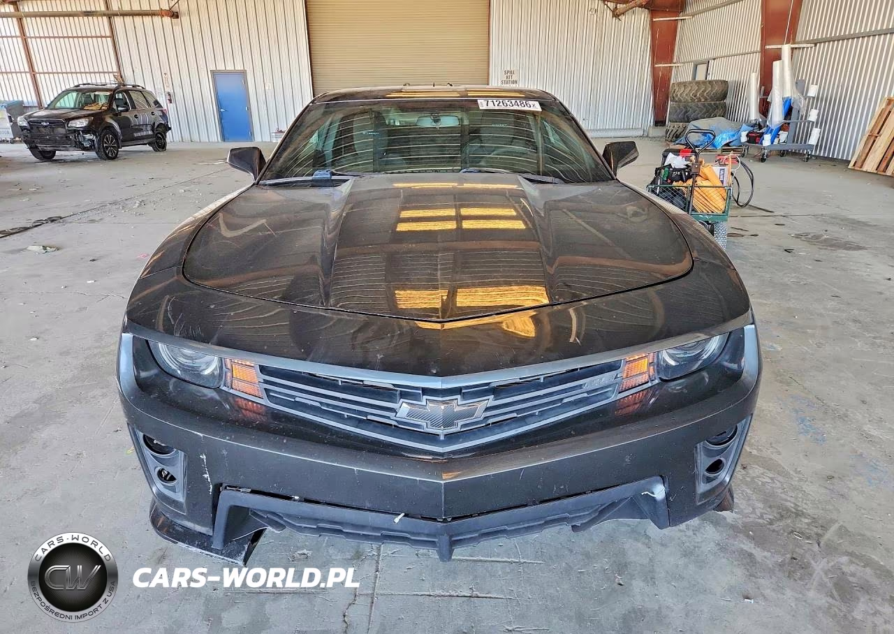 2013 Chevrolet Camaro Ls VIN:2G1FA1E35D9155180 - 5
