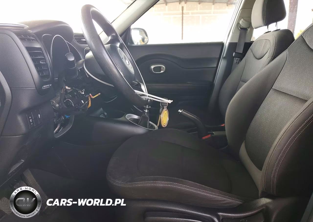 KIA SOUL VIN:KNDJN2A23H7450309 - 7