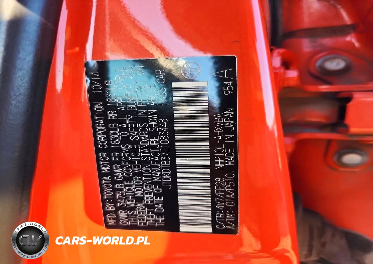 2014 Toyota Prius C One VIN:JTDKDTB37E1083448 - 12