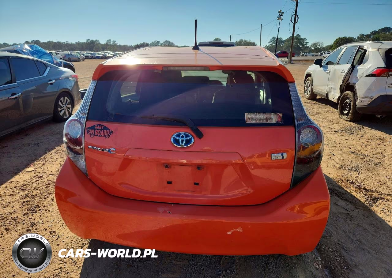 2014 Toyota Prius C One VIN:JTDKDTB37E1083448 - 6