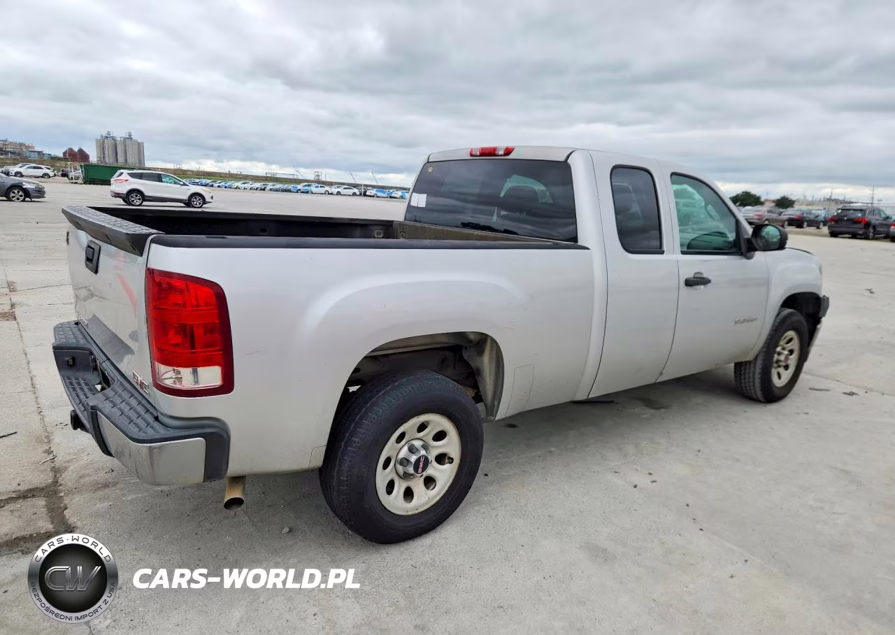 2010 GMC Sierra C1500 VIN:1GTSCTEX5AZ115827 - 3