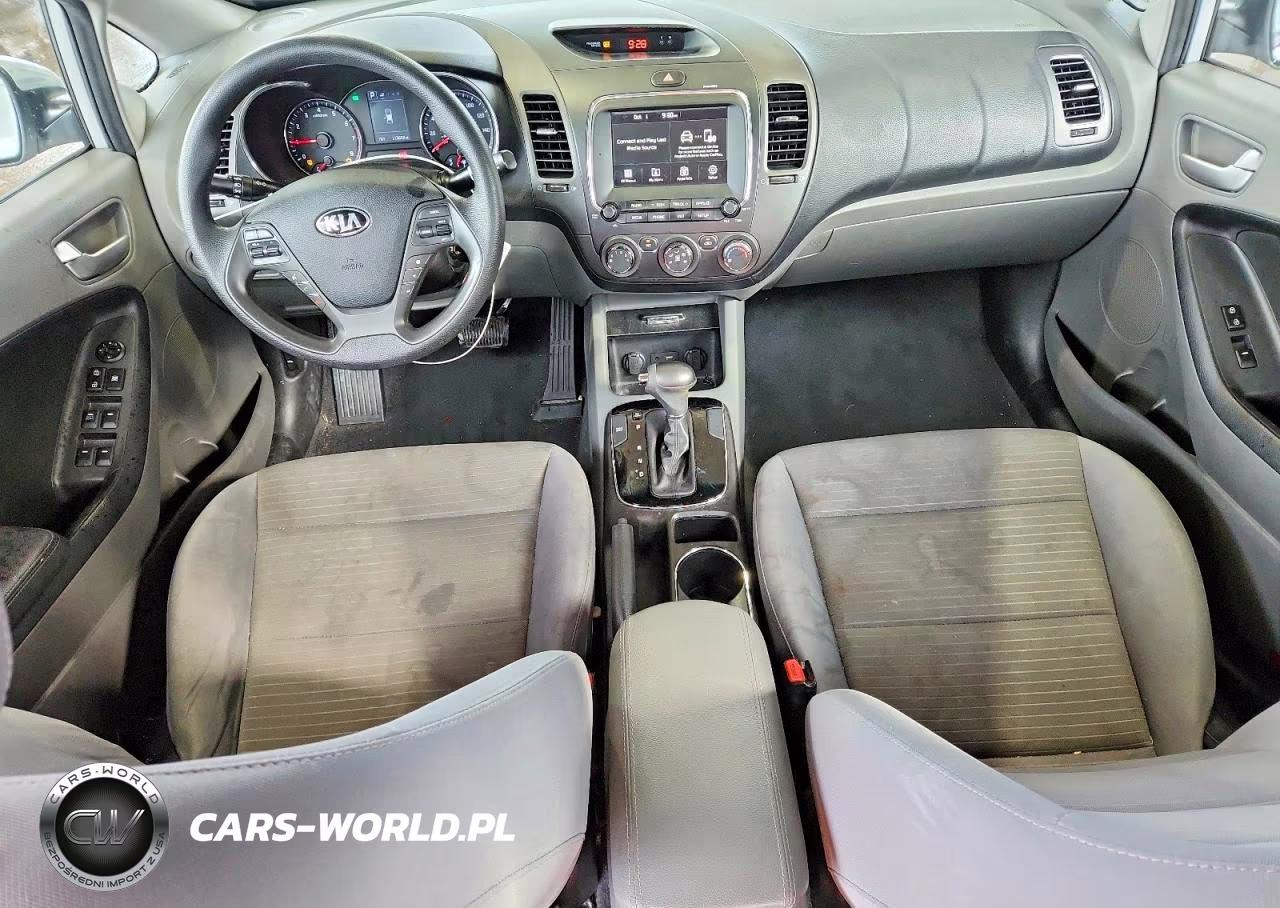2018 Kia Forte Lx VIN:3KPFL4A74JE248216 - 8