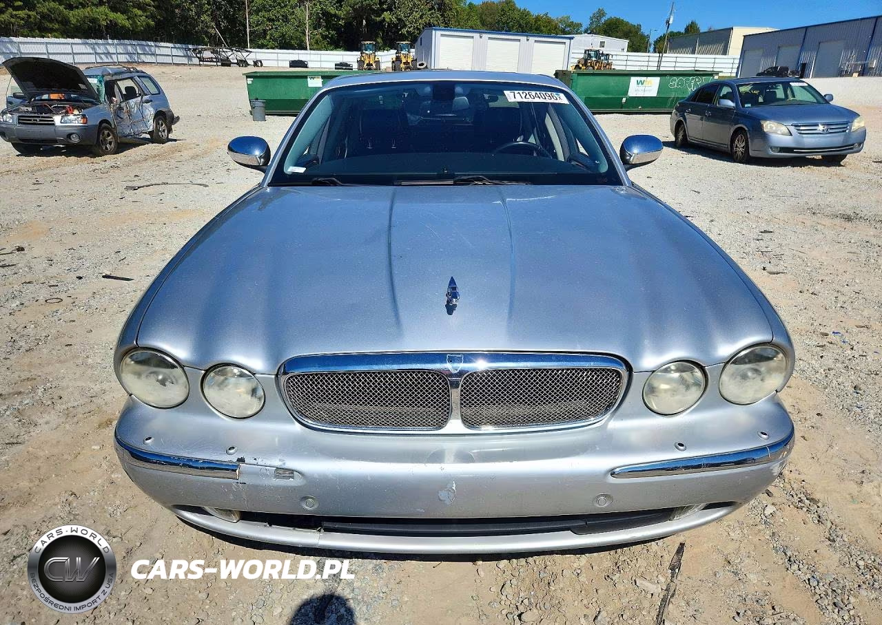 2007 Jaguar Xj8 VIN:SAJWA71B17SH14626 - 5