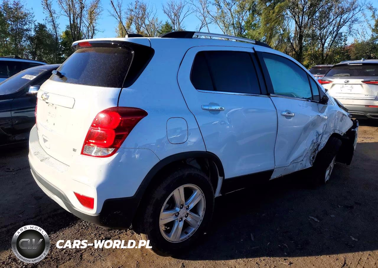 2018 Chevrolet Trax 1Lt VIN:KL7CJPSB9JB669632 - 3