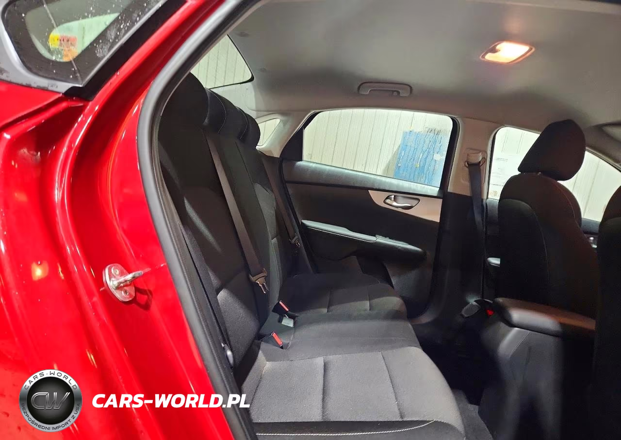 2024 Kia Forte Lxs VIN:3KPF24AD4RE736344 - 10
