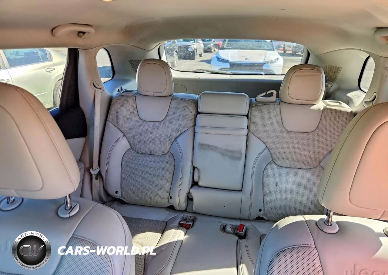 2019 Jeep Cherokee Limited VIN:1C4PJMDX3KD260866 - 10