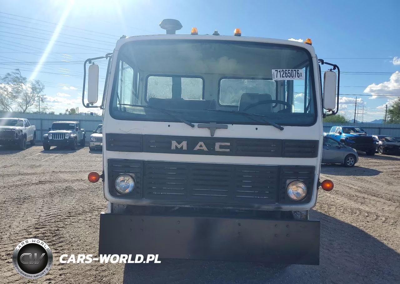 1983 Mack 200 Ms200 VIN:VG6M111B4DB016809 - 5