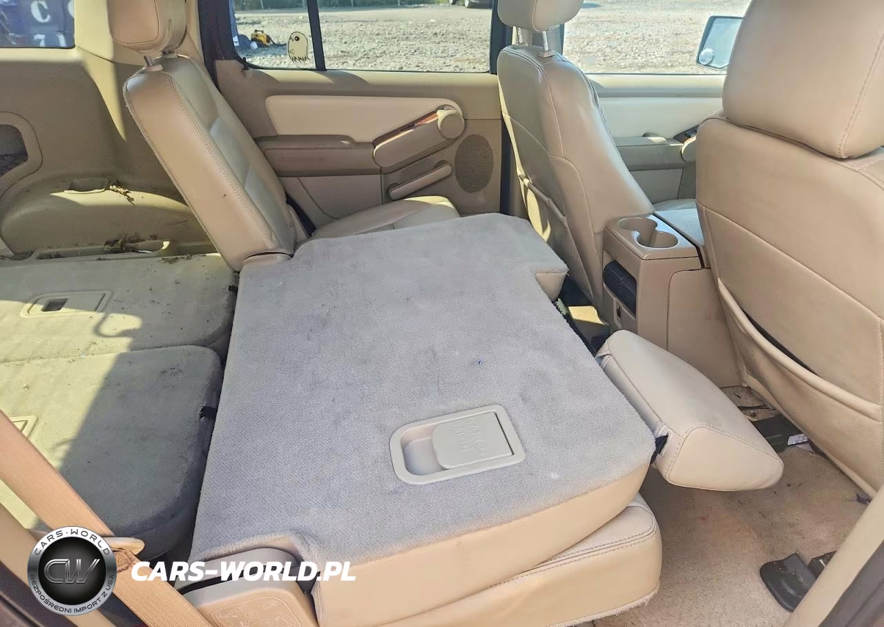 2008 Ford Explorer Eddie Bauer VIN:1FMEU74E68UA97665 - 11
