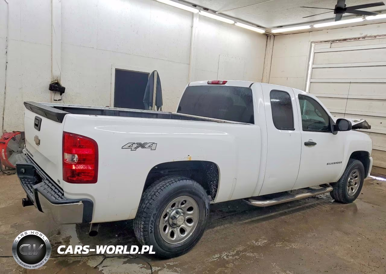 2008 Chevrolet Silverado K1500 VIN:1GCEK19J38Z288024 - 3