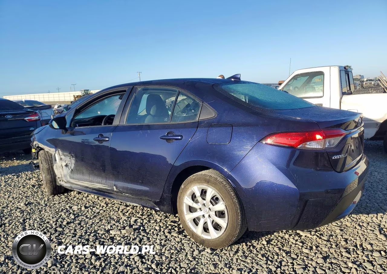 2021 Toyota Corolla Le VIN:5YFEPMAE2MP270359 - 2