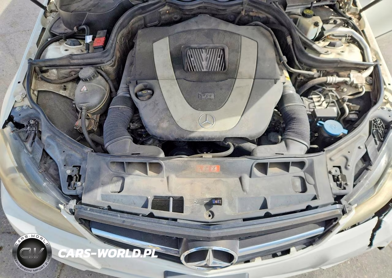 2012 Mercedes-Benz C 300 4Matic VIN:WDDGF8BB9CA724977 - 11