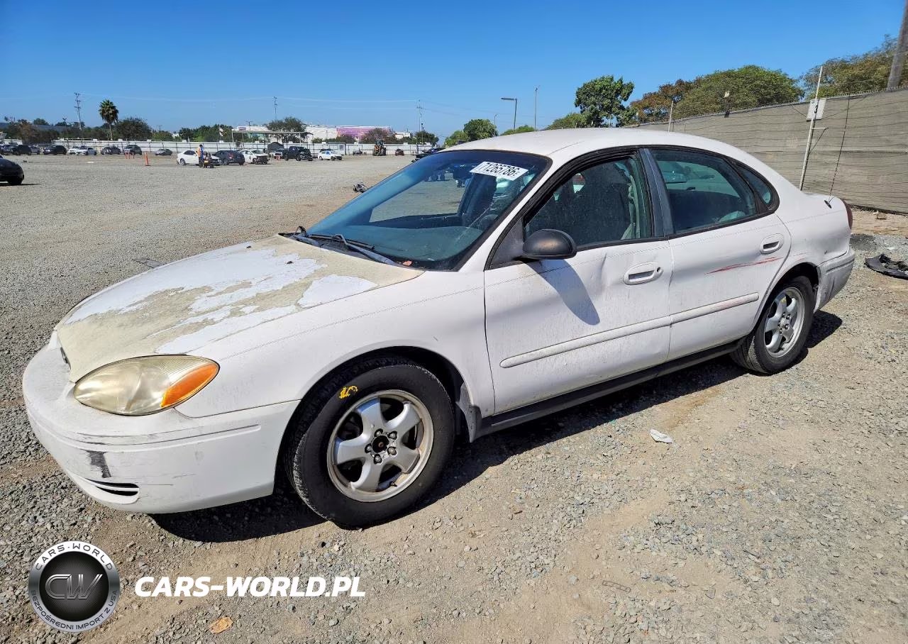 2005 Ford Taurus Se