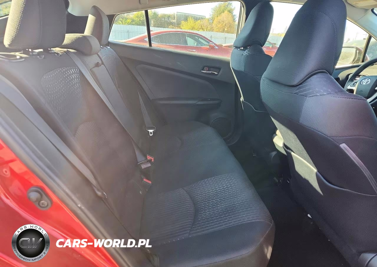 2018 Toyota Prius Two VIN:JTDKBRFU7J3083010 - 10