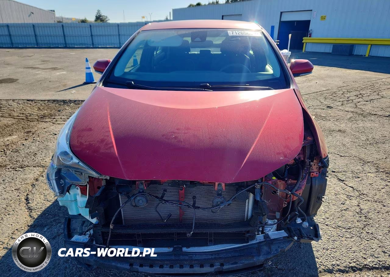 2018 Toyota Prius Two VIN:JTDKBRFU7J3083010 - 5