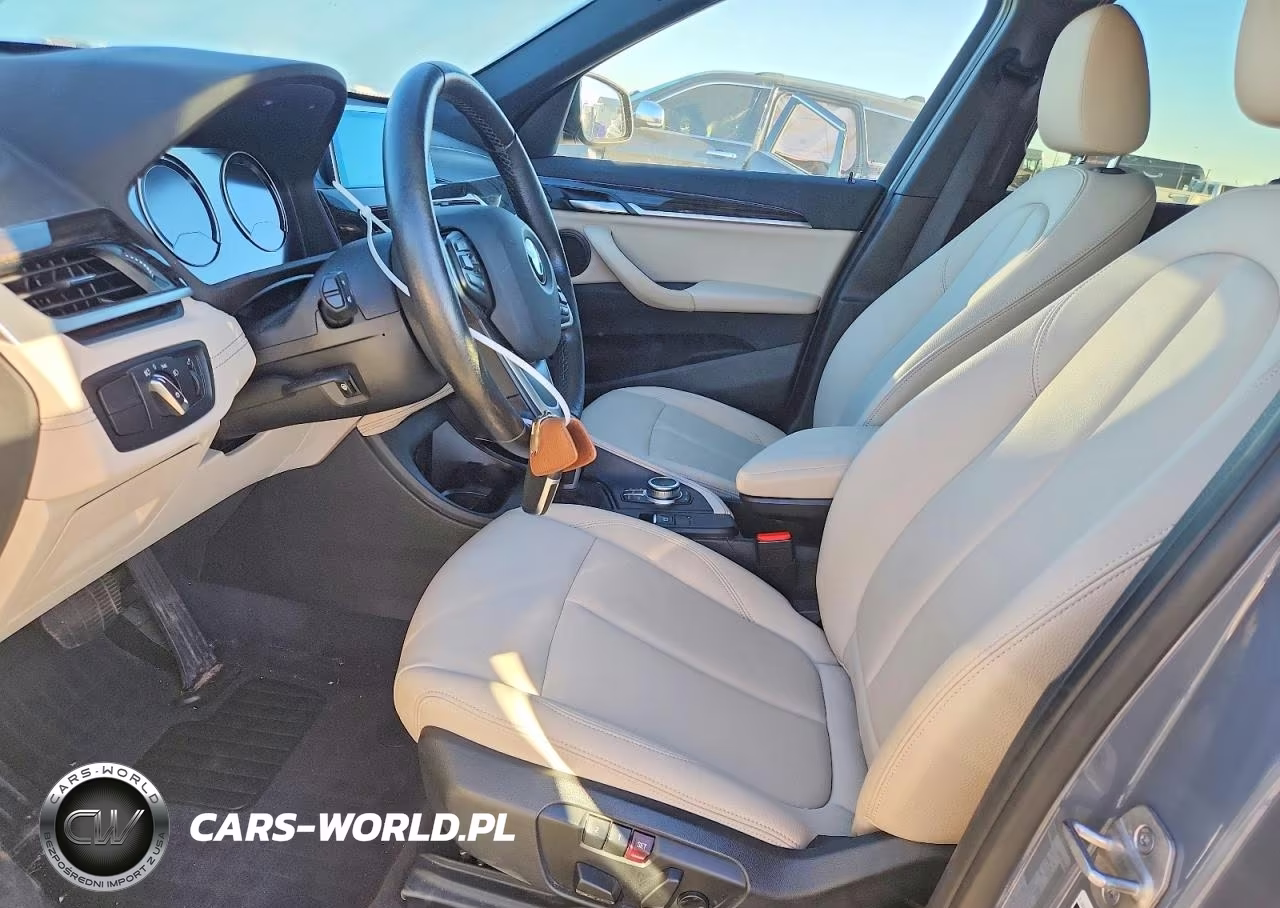 2021 BMW X1 xDrive28I VIN:WBXJG9C05M5S69672 - 7