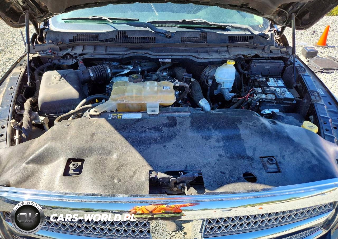 2015 Ram 1500 Laramie Limited VIN:1C6RR7PM2FS557771 - 11