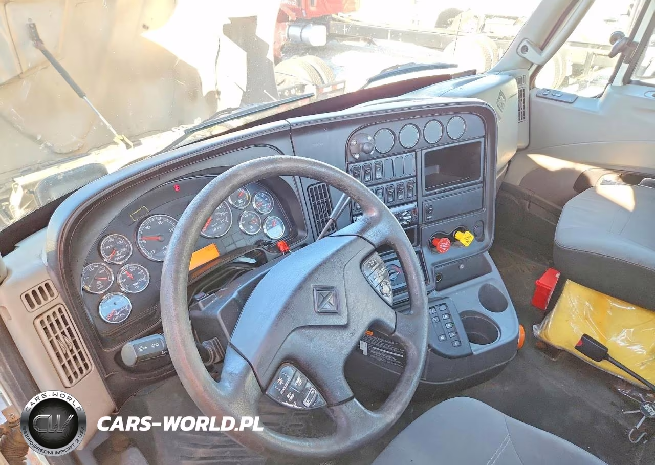 2016 International Prostar Semi Truck VIN:1HSDJAPR3GH214671 - 8