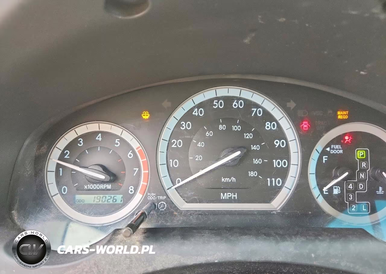 2004 Toyota Sienna Le 7 Passenger VIN:5TDZA23CX4S121644 - 9