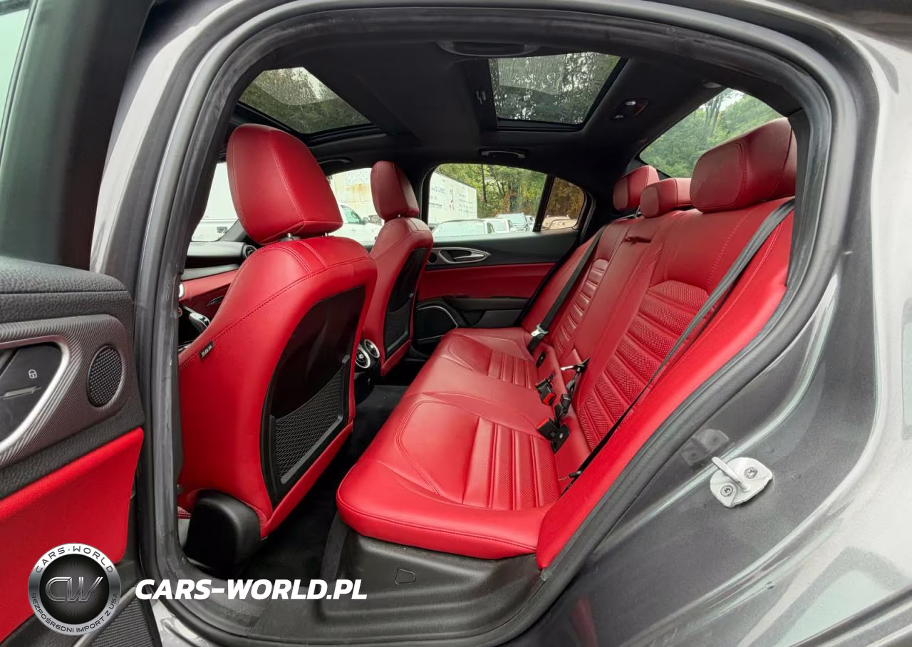 2020 Alfa Romeo Giulia Ti VIN:ZARFANBN5L7639022 - 14