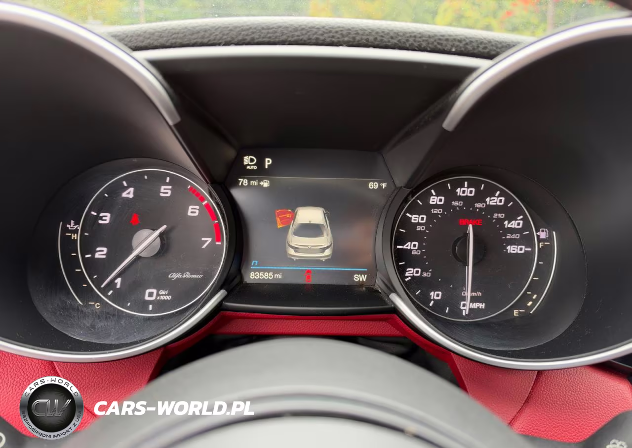 2020 Alfa Romeo Giulia Ti VIN:ZARFANBN5L7639022 - 8