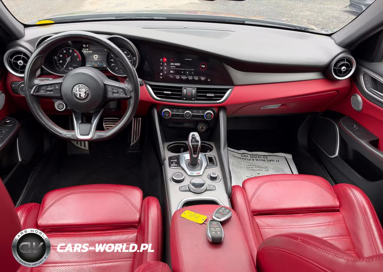 2020 Alfa Romeo Giulia Ti VIN:ZARFANBN5L7639022 - 9