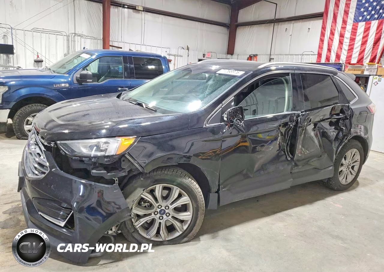 2019 Ford Edge Titanium