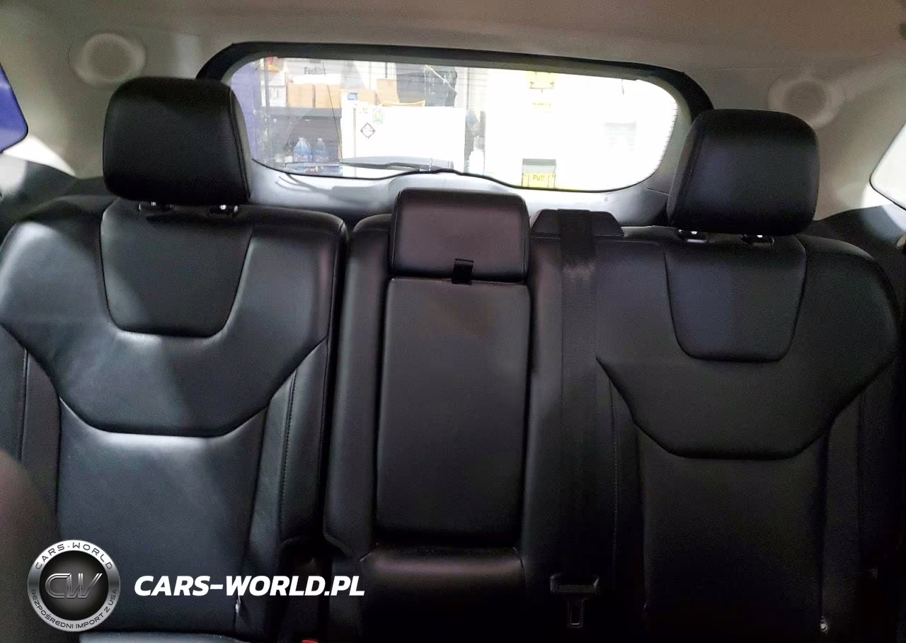 2019 Ford Edge Titanium VIN:2FMPK4K91KBC02239 - 10