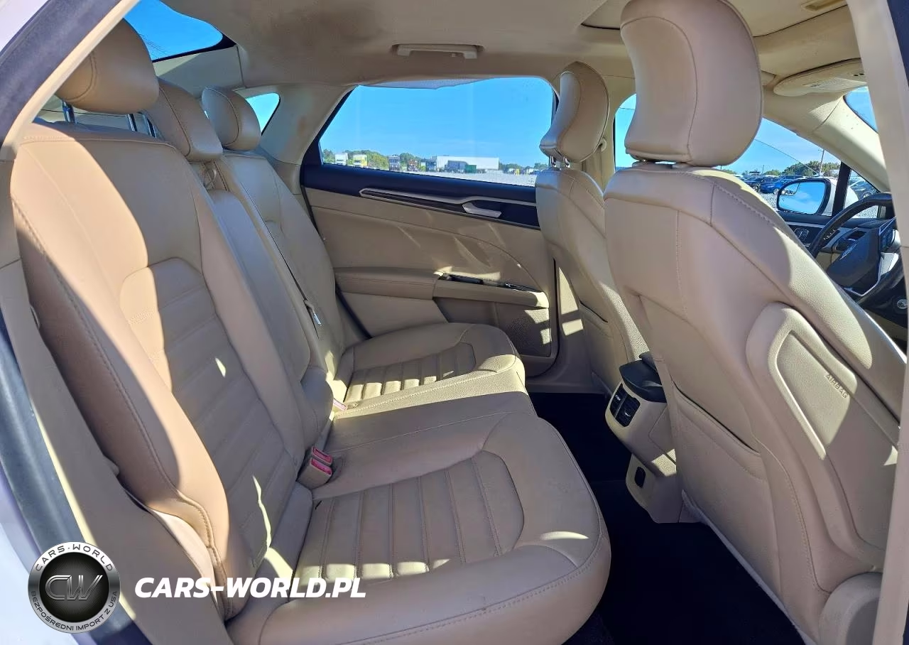 2016 Ford Fusion Se VIN:3FA6P0HD1GR324555 - 10