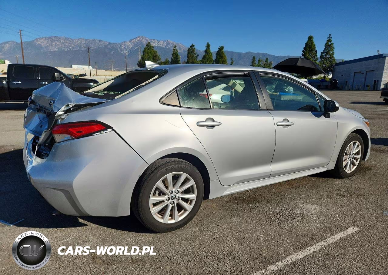 2024 Toyota Corolla Hybrid Le VIN:JTDBCMFE3R3050624 - 3