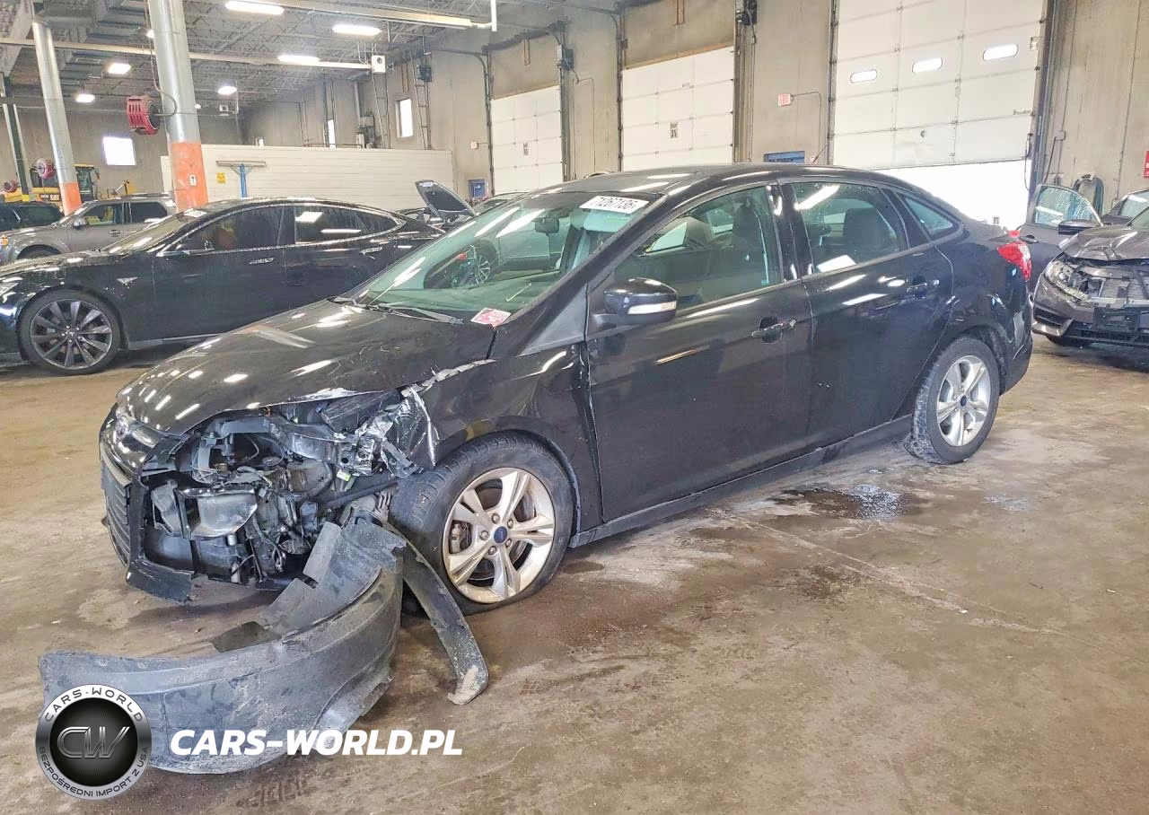 2014 Ford Focus Se VIN:1FADP3F28EL257667 - 1