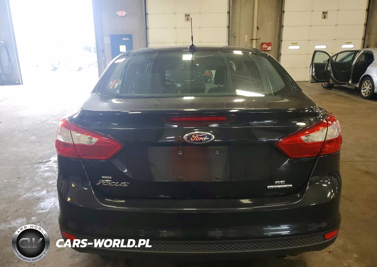 2014 Ford Focus Se VIN:1FADP3F28EL257667 - 6