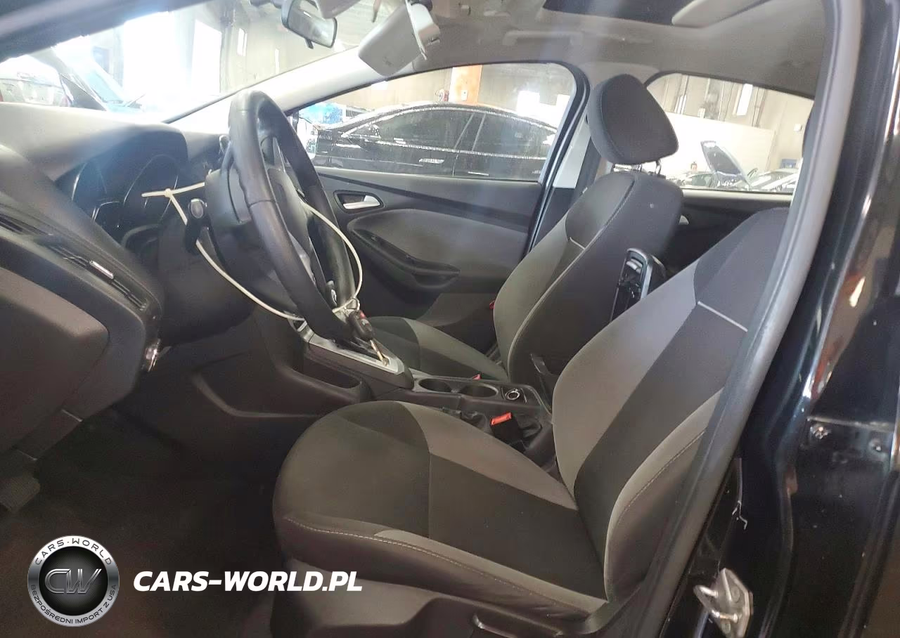 2014 Ford Focus Se VIN:1FADP3F28EL257667 - 7