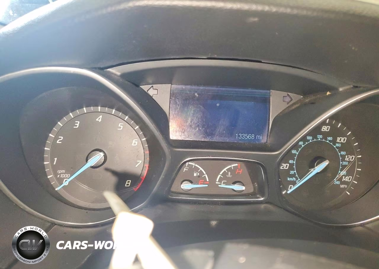 2014 Ford Focus Se VIN:1FADP3F28EL257667 - 9
