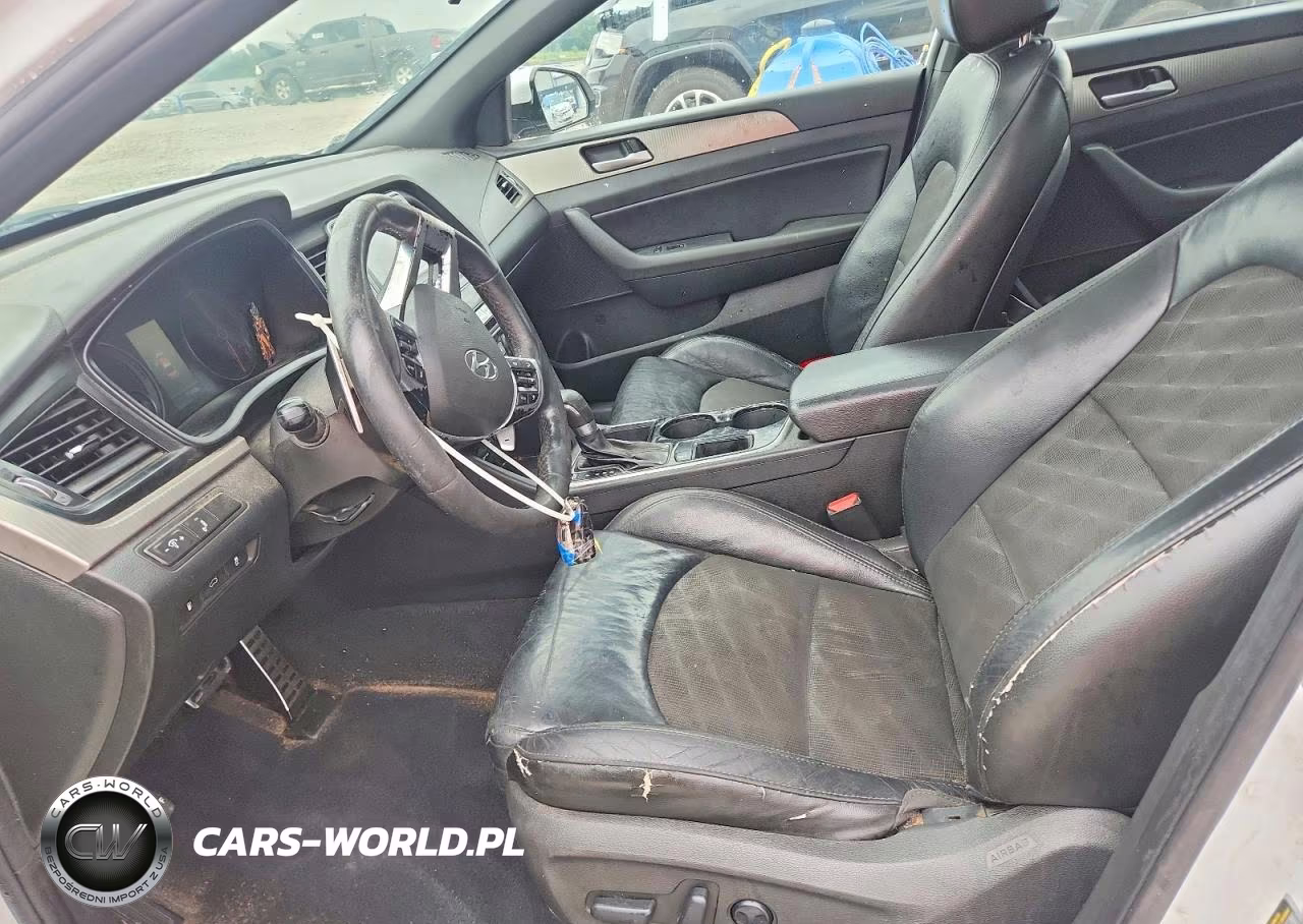 2018 Hyundai Sonata Sport VIN:5NPE34AF3JH674770 - 7
