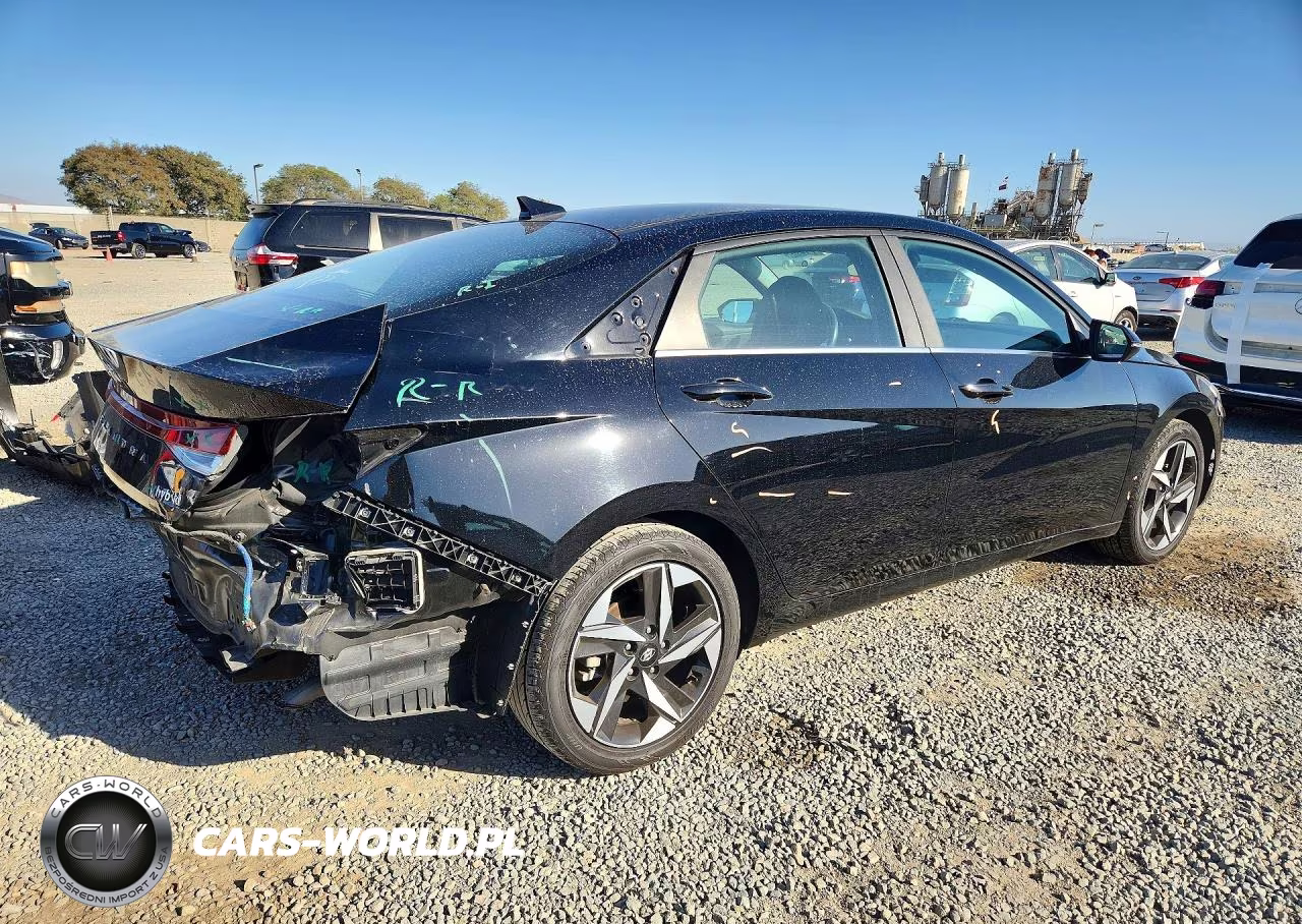 2023 Hyundai Elantra Limited VIN:KMHLN4AJXPU078359 - 3