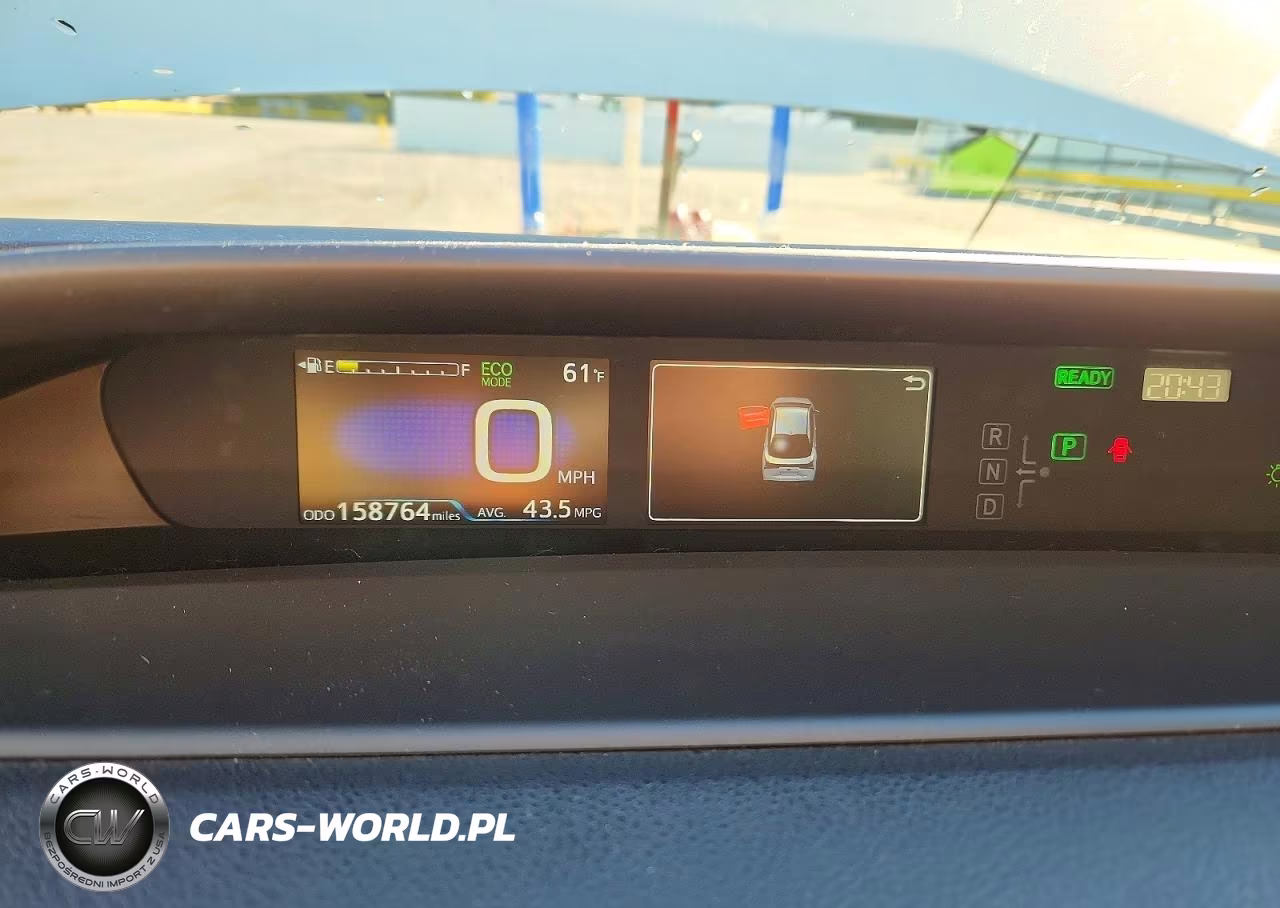 2019 Toyota Prius Xle Awd-E VIN:JTDL9RFU4K3011540 - 9