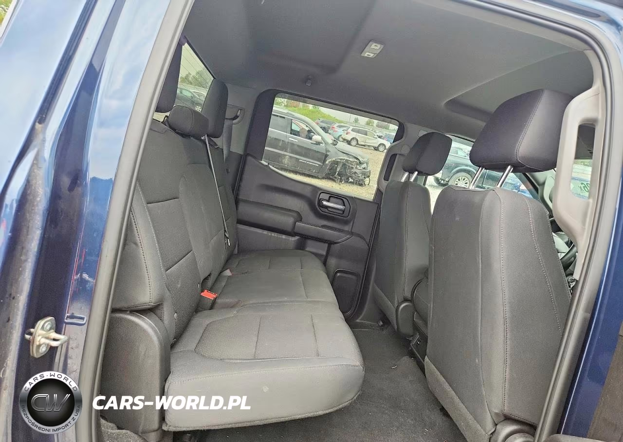 2020 Chevrolet Silverado K1500 Custom VIN:3GCPYBEK8LG377754 - 10