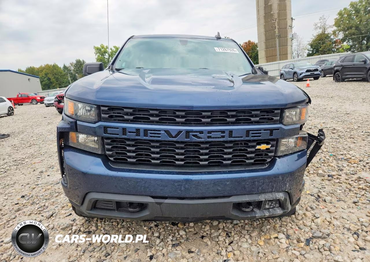 2020 Chevrolet Silverado K1500 Custom VIN:3GCPYBEK8LG377754 - 5