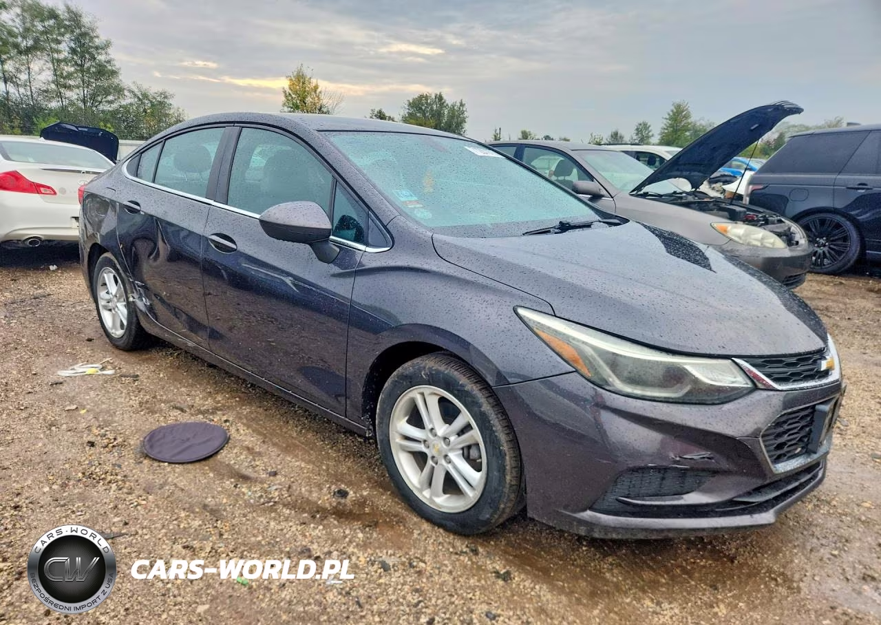 2016 Chevrolet Cruze Lt VIN:1G1BE5SM4G7287358 - 4