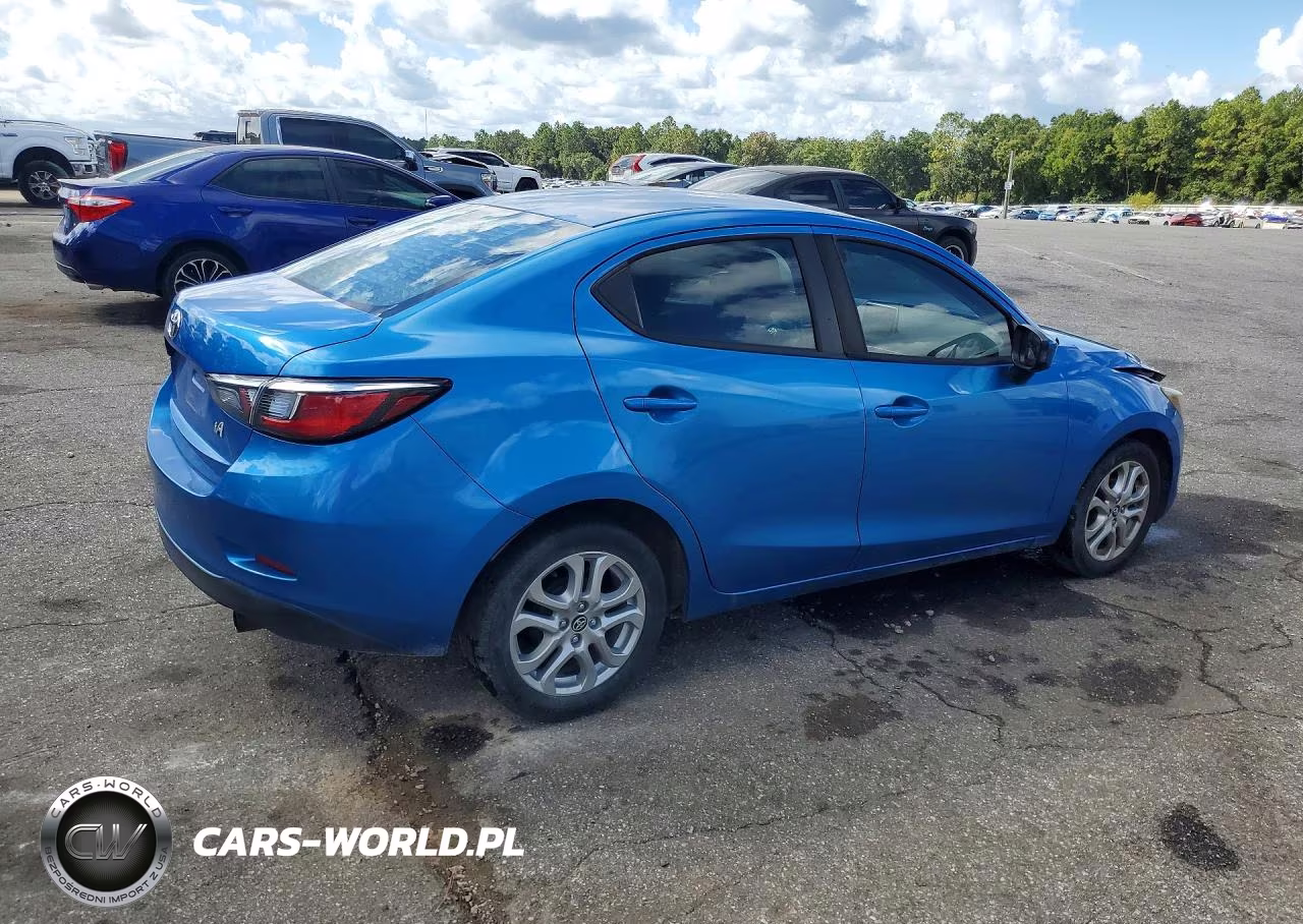 2018 Toyota Yaris Ia Base VIN:3MYDLBYV6JY323398 - 3