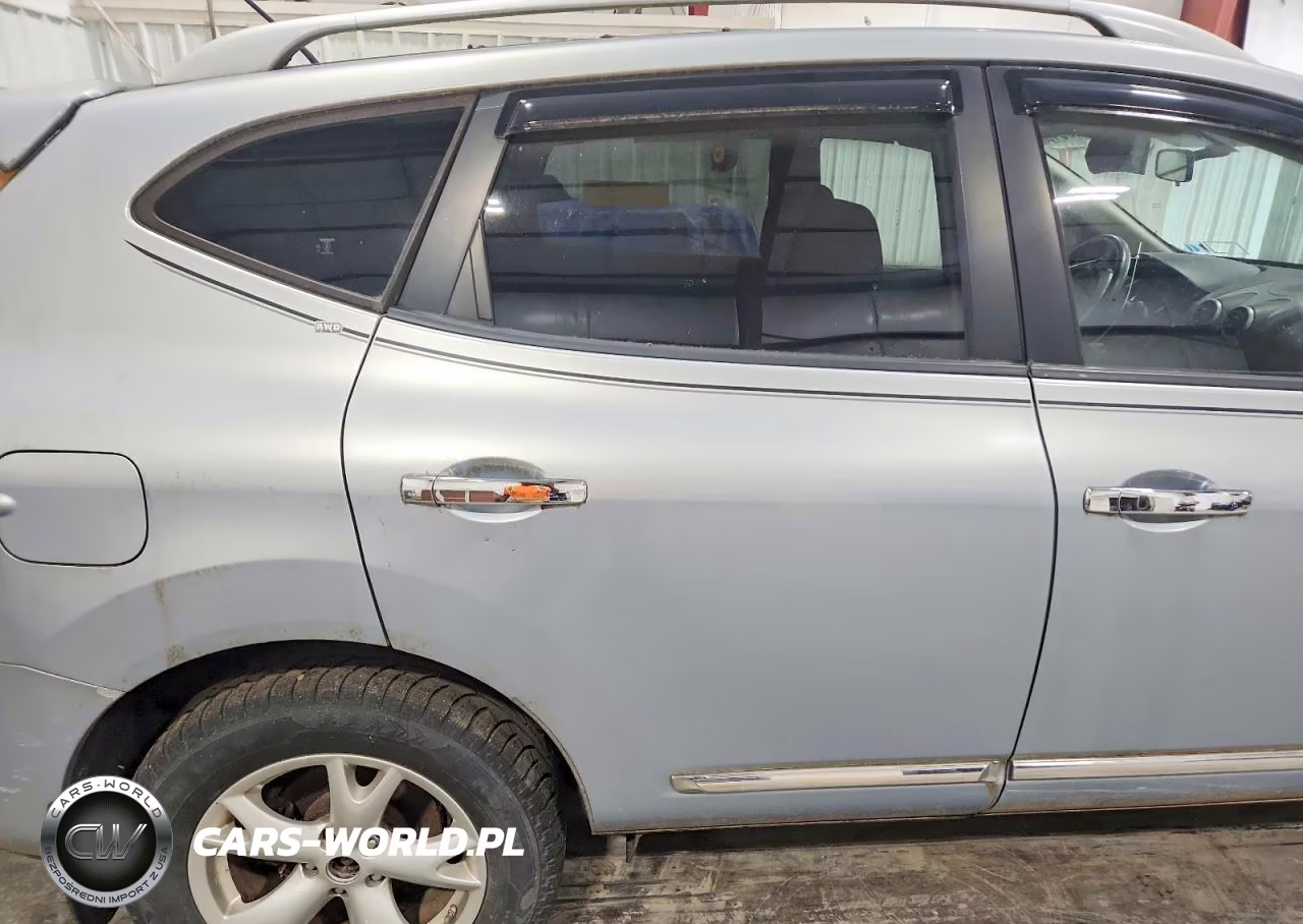 2011 Nissan Rogue S VIN:JN8AS5MV8BW306269 - 11