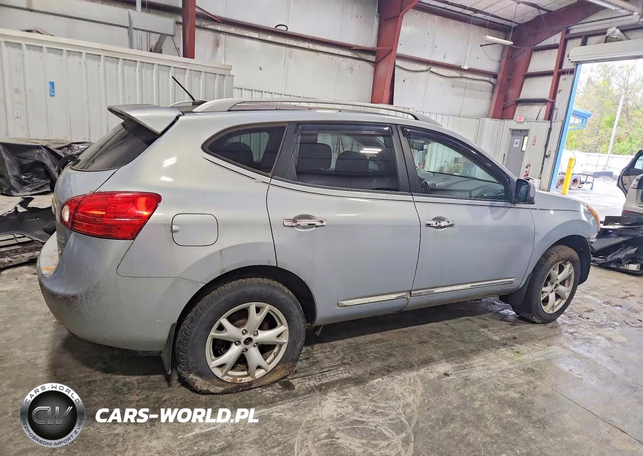 2011 Nissan Rogue S VIN:JN8AS5MV8BW306269 - 3