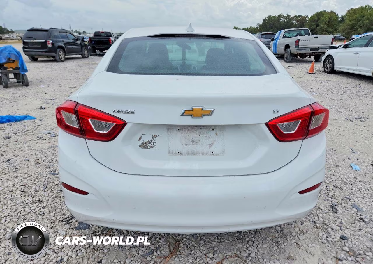 2018 Chevrolet Cruze Lt VIN:1G1BE5SMXJ7116119 - 6